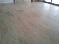 suelo de piedra travertino