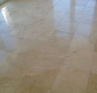 Pavimento m&aacute;rmol
