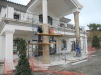 Pilares de m&aacute;rmol